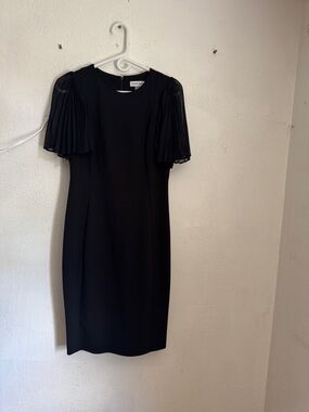 Calvin Klein Black Midi Dress with Pleated Short Sleeves size 6 pre-owned